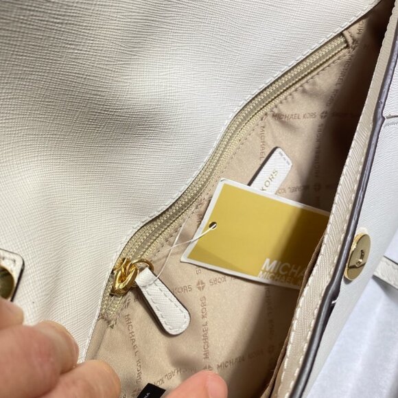 Michael Kors Jet Set Medium Leather Envelope Clutch in Optic White - Picture 6 of 7